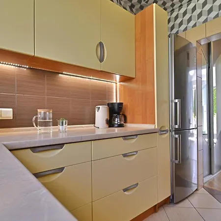 Kochanowskiego - Mieszkanie Z Tarasem I Parkingiem *