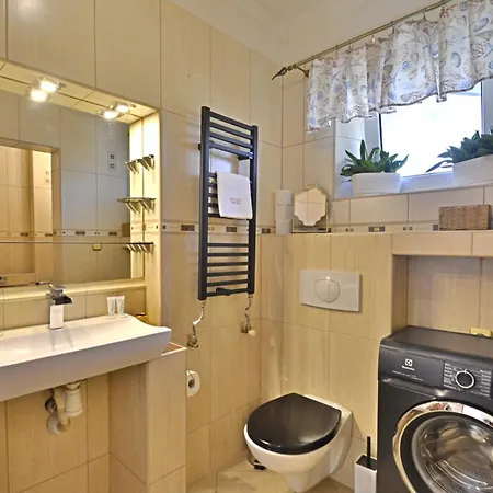 Kochanowskiego - Mieszkanie Z Tarasem I Parkingiem * سفينويتشي